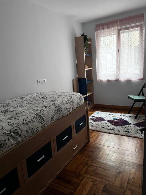 Appartamento Amplio Piso A 400M De La Playa Gijón Esterno foto